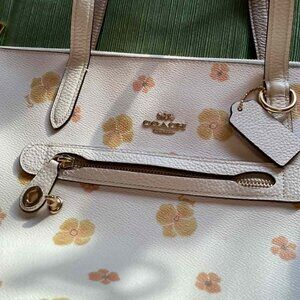 Coach New York Purse With Dust Bag